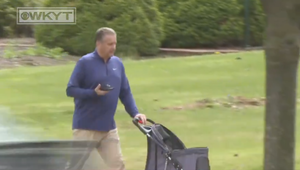 John Calipari is too good to take his dog for walks.